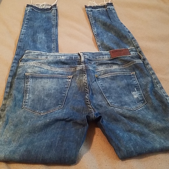 Custom distressed H&M skinny jeans with decals - Picture 8 of 8